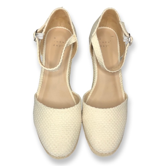 A New Day Shoes Wedge Espradilles Heels - Picture 4 of 6